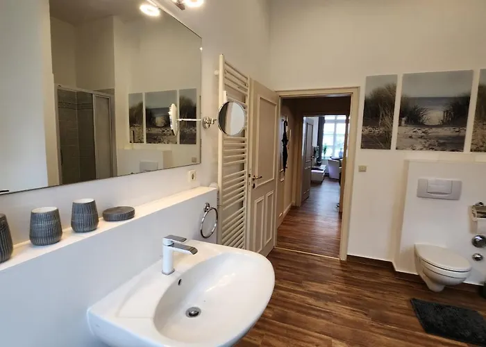 Ferienapartment Alexandrine Direkt Am Pfaffenteich Mit Eigenem Parkplatz 公寓