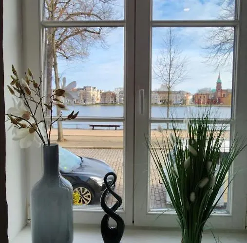 Ferienapartment Alexandrine Direkt Am Pfaffenteich Mit Eigenem Parkplatz *